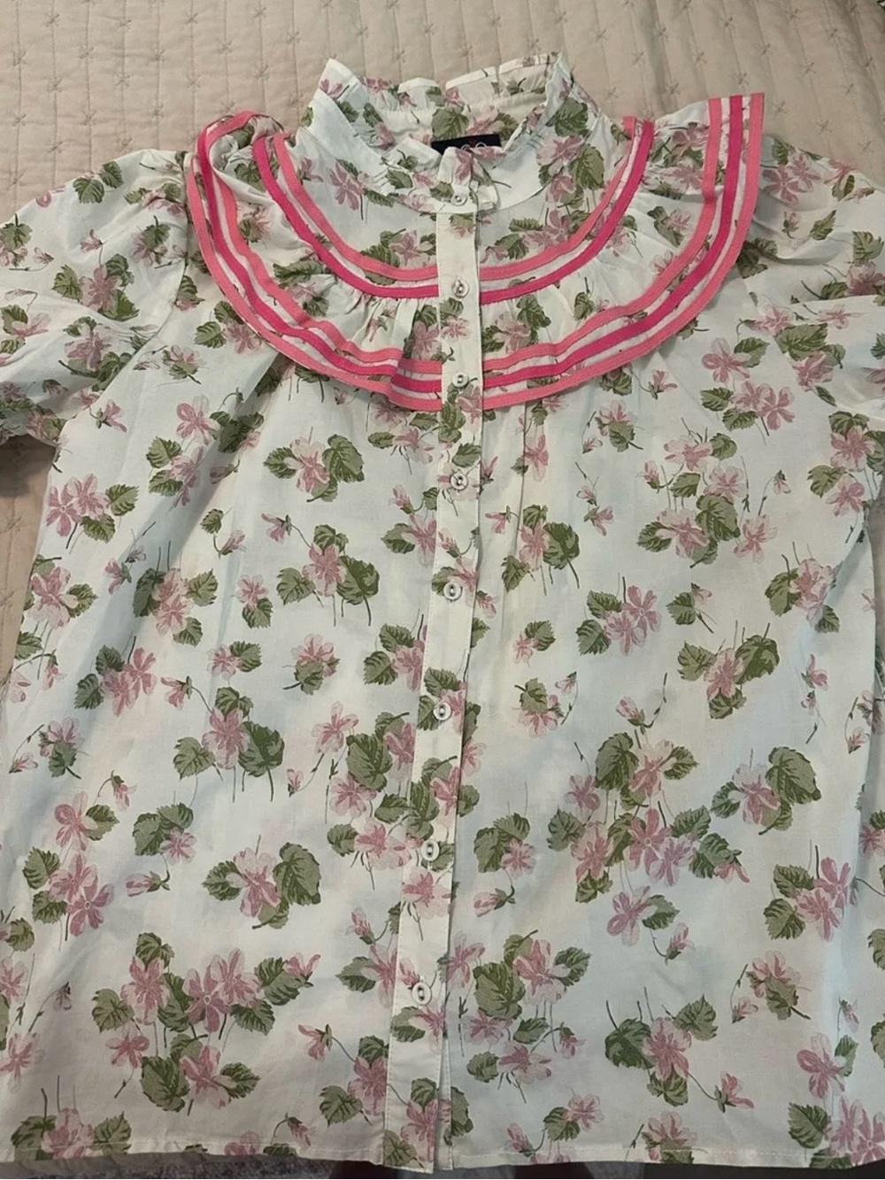 Floral Button-Front Women's Blouse with Pink Trim